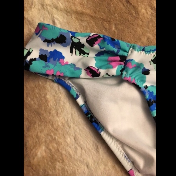 NWT Volcom Floral Junkie‎ Full Bottom in Blue Bird [ SZ XS ] - Picture 8 of 8